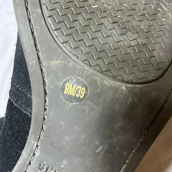 Sperry‎ Black Suede Heeled Ankle Boots - Picture 6 of 7